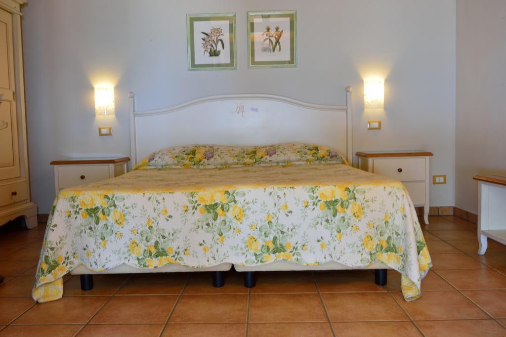 Hotel Acquasanta Terracina Room photo