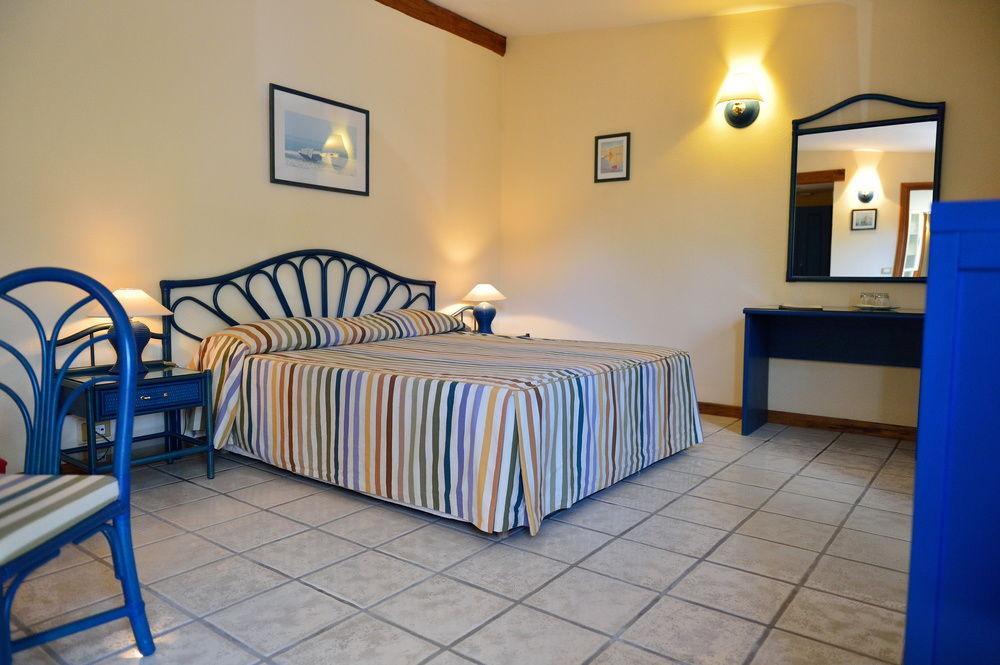 Hotel Acquasanta Terracina Exterior photo